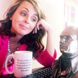 Meet your Posher, Jeanette